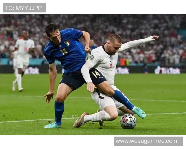 足球明星亲授独特鞋垫制作技巧助你提升运动表现与舒适度